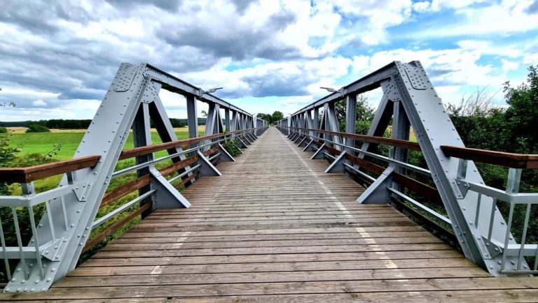 Why Bridge Steel Fabricators Use High Strength Alloys